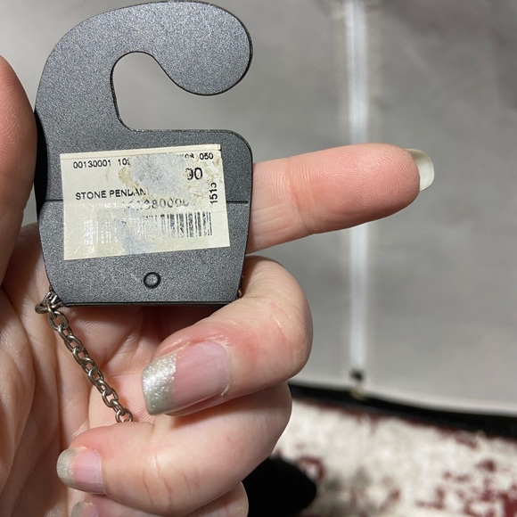 NWT Wet Seal Silver Tone And Faux Turquoise Necklace - Picture 4 of 4